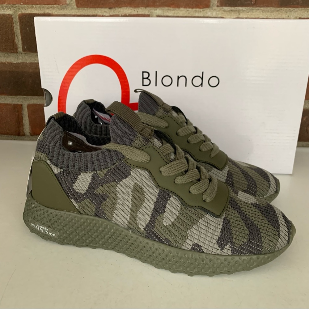 Blondo Women's Shara Camouflage Lace Up Waterproof Sneakers US 7 M NEW